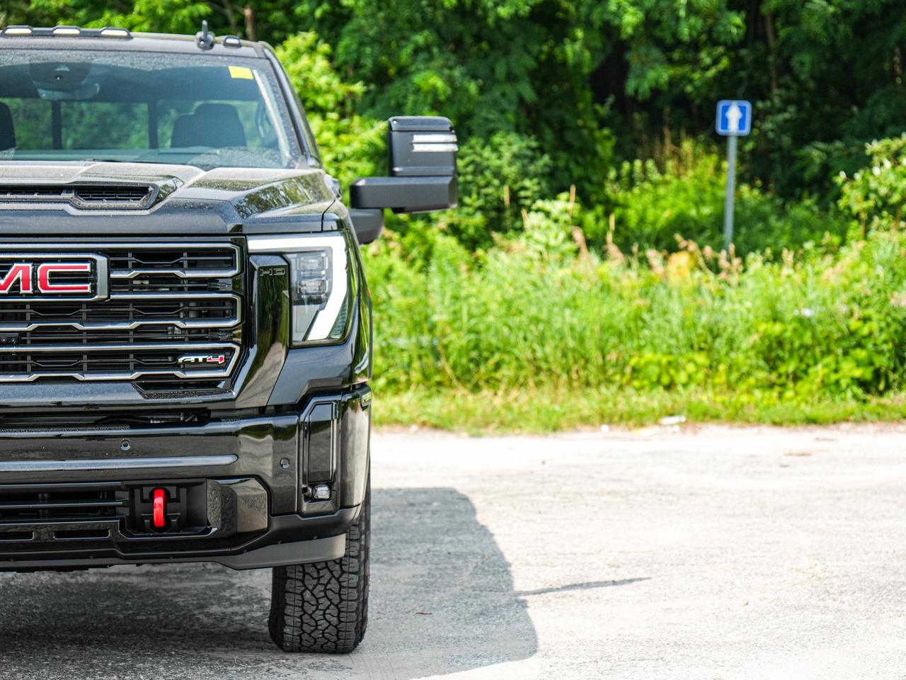 2026 GMC SIERRA 2500HD AT4 Photo