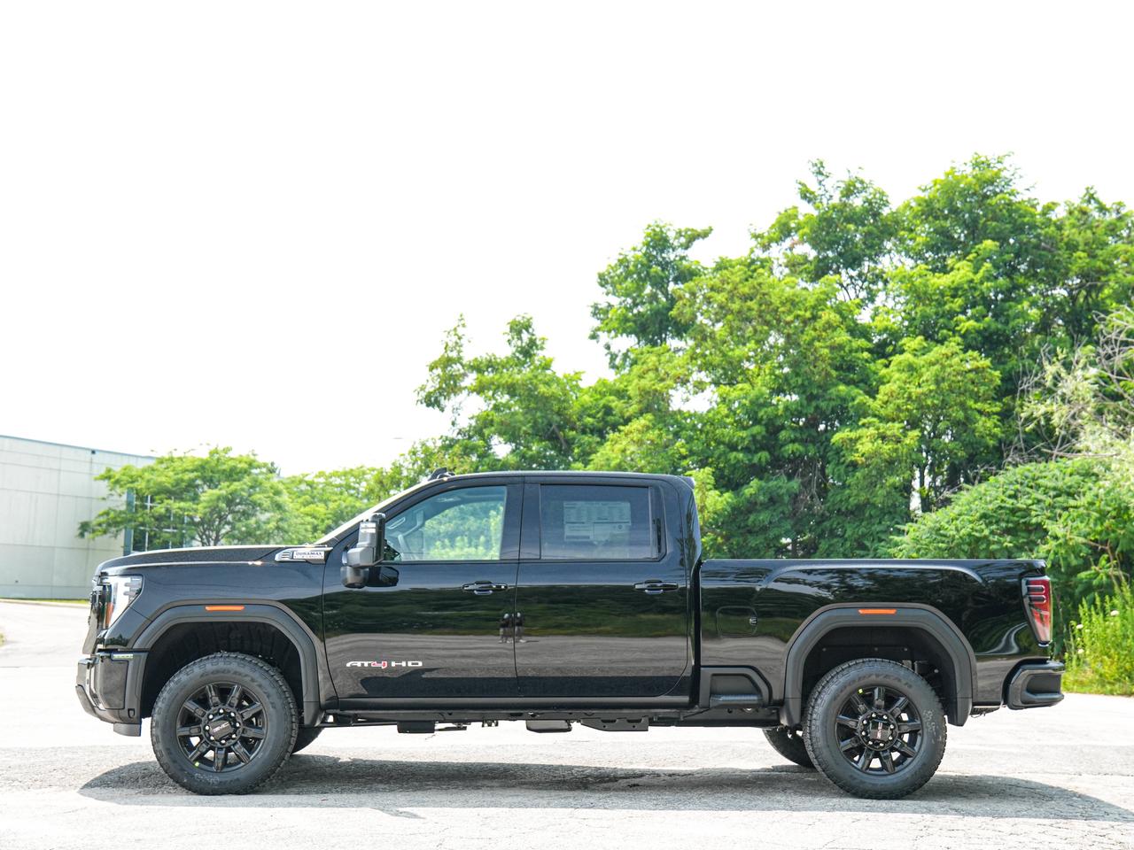 2026 GMC SIERRA 2500HD AT4 Photo