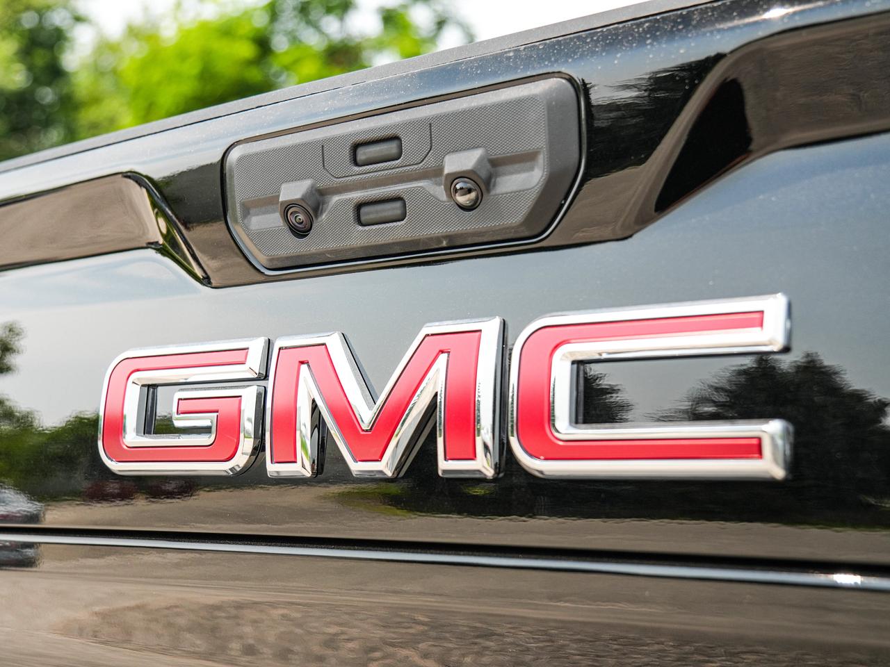 2026 GMC SIERRA 2500HD AT4 Photo