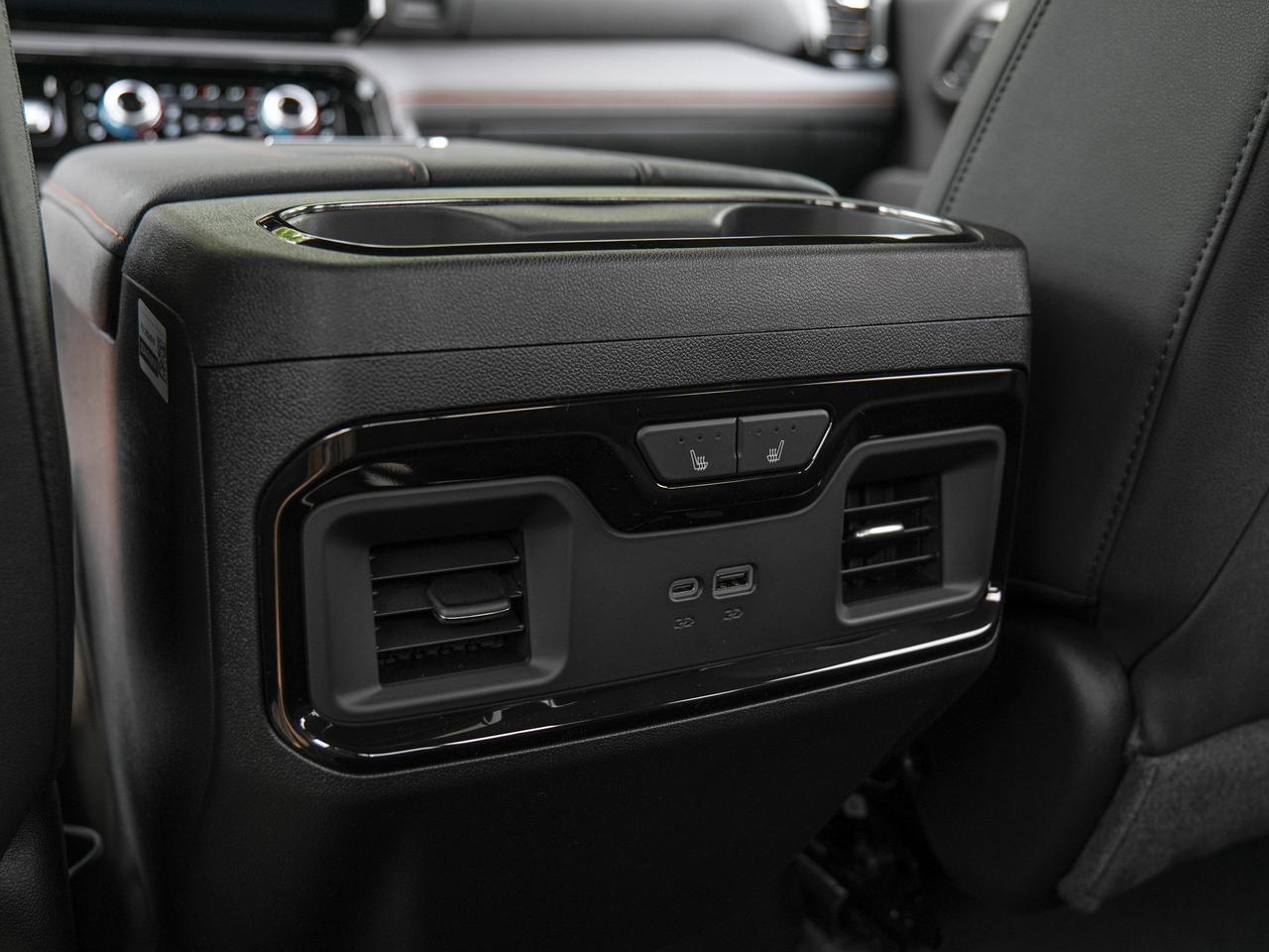 2026 GMC SIERRA 2500HD AT4 Photo