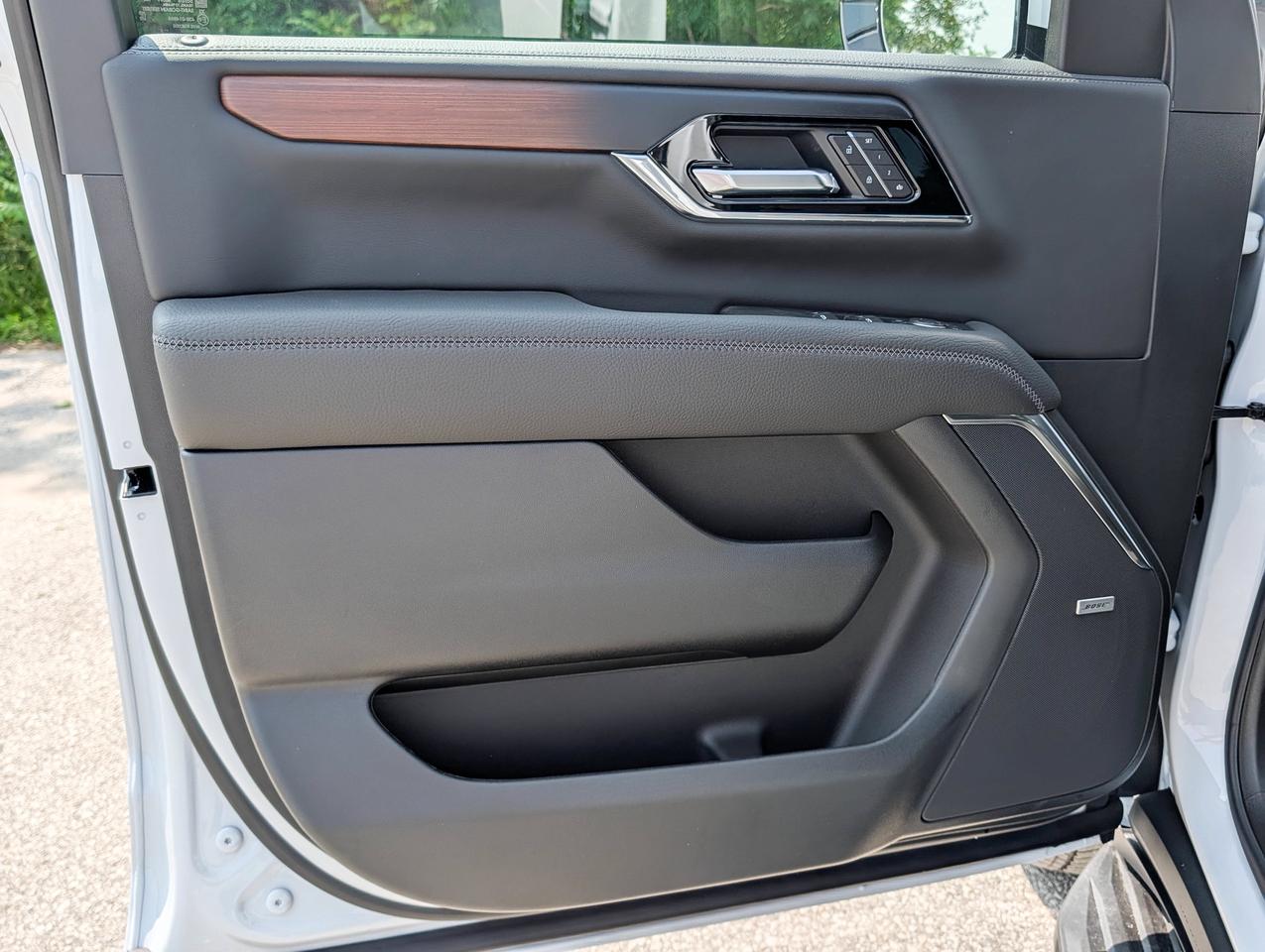 2026 GMC Yukon Denali Photo