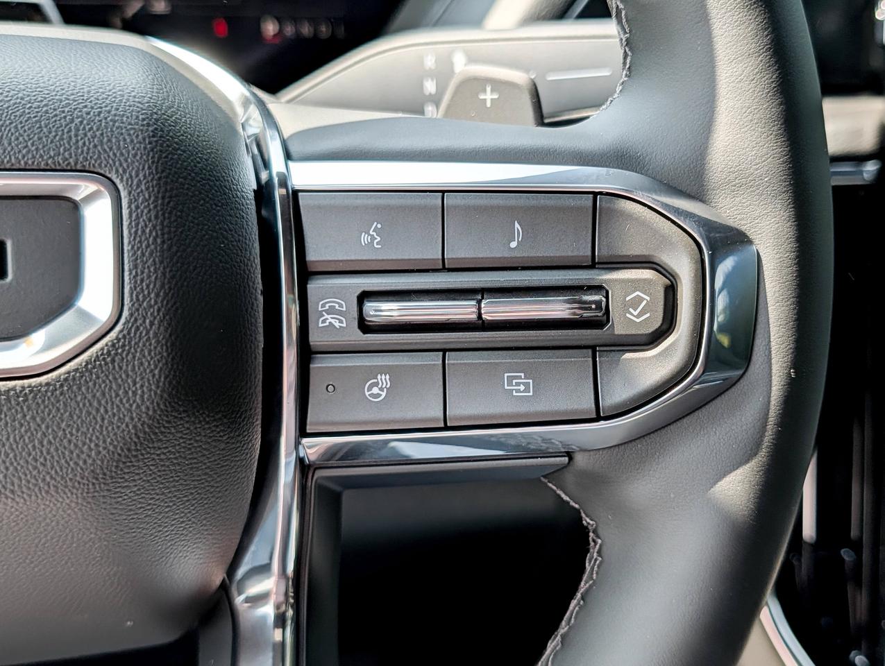 2026 GMC Yukon Denali Photo