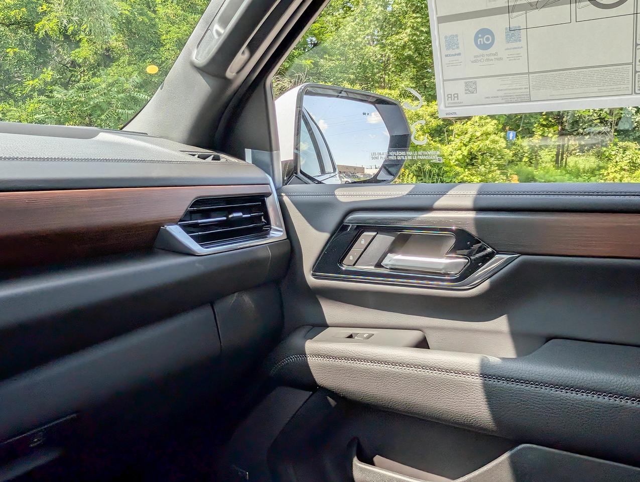 2026 GMC Yukon Denali Photo