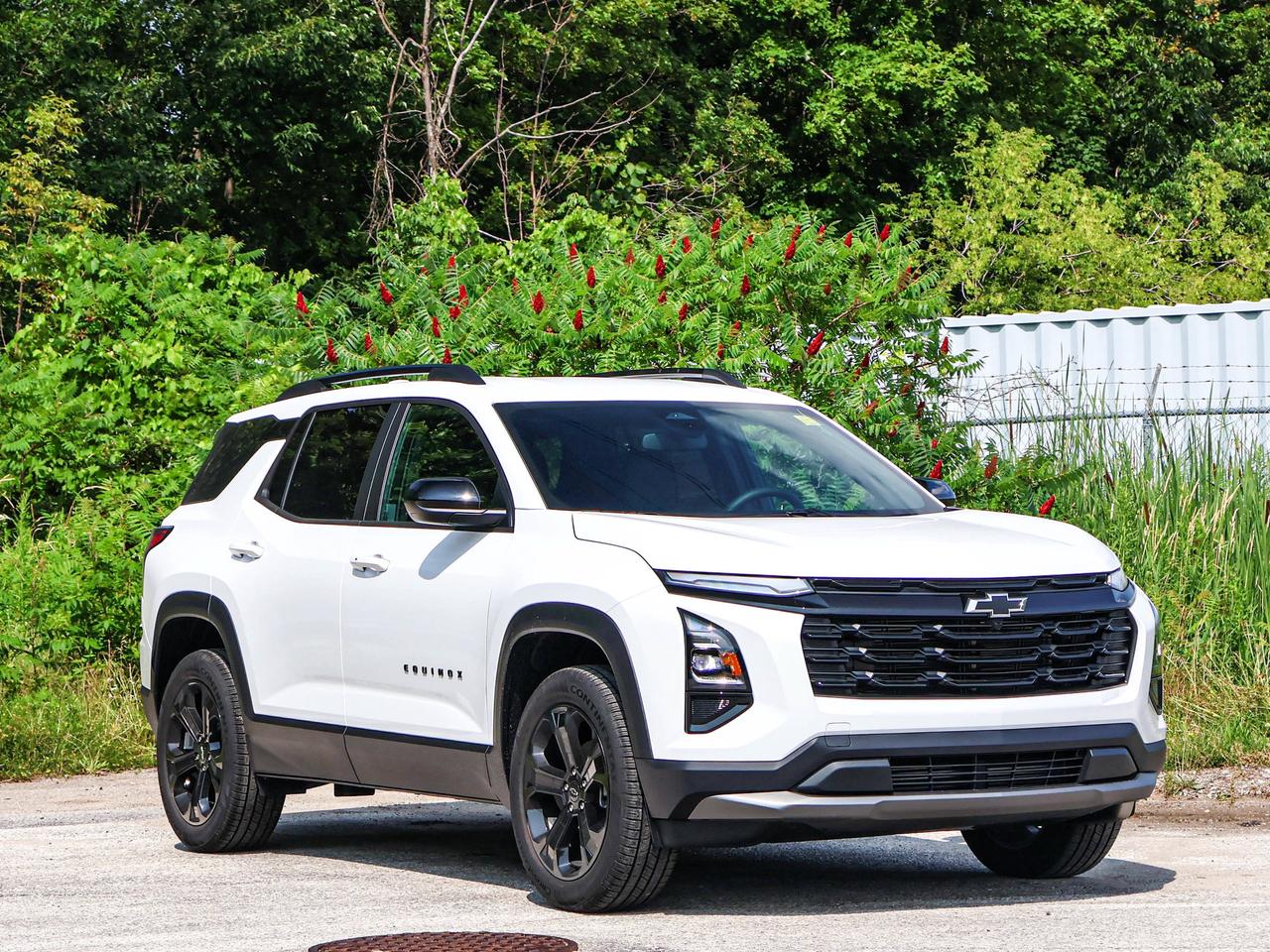 2027 Chevrolet Equinox AWD LT Photo