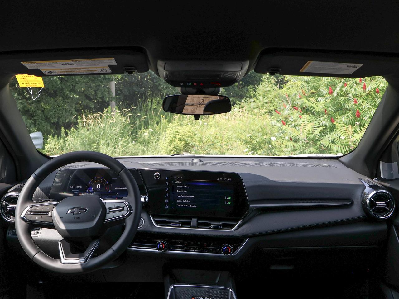 2027 Chevrolet Equinox AWD LT Photo