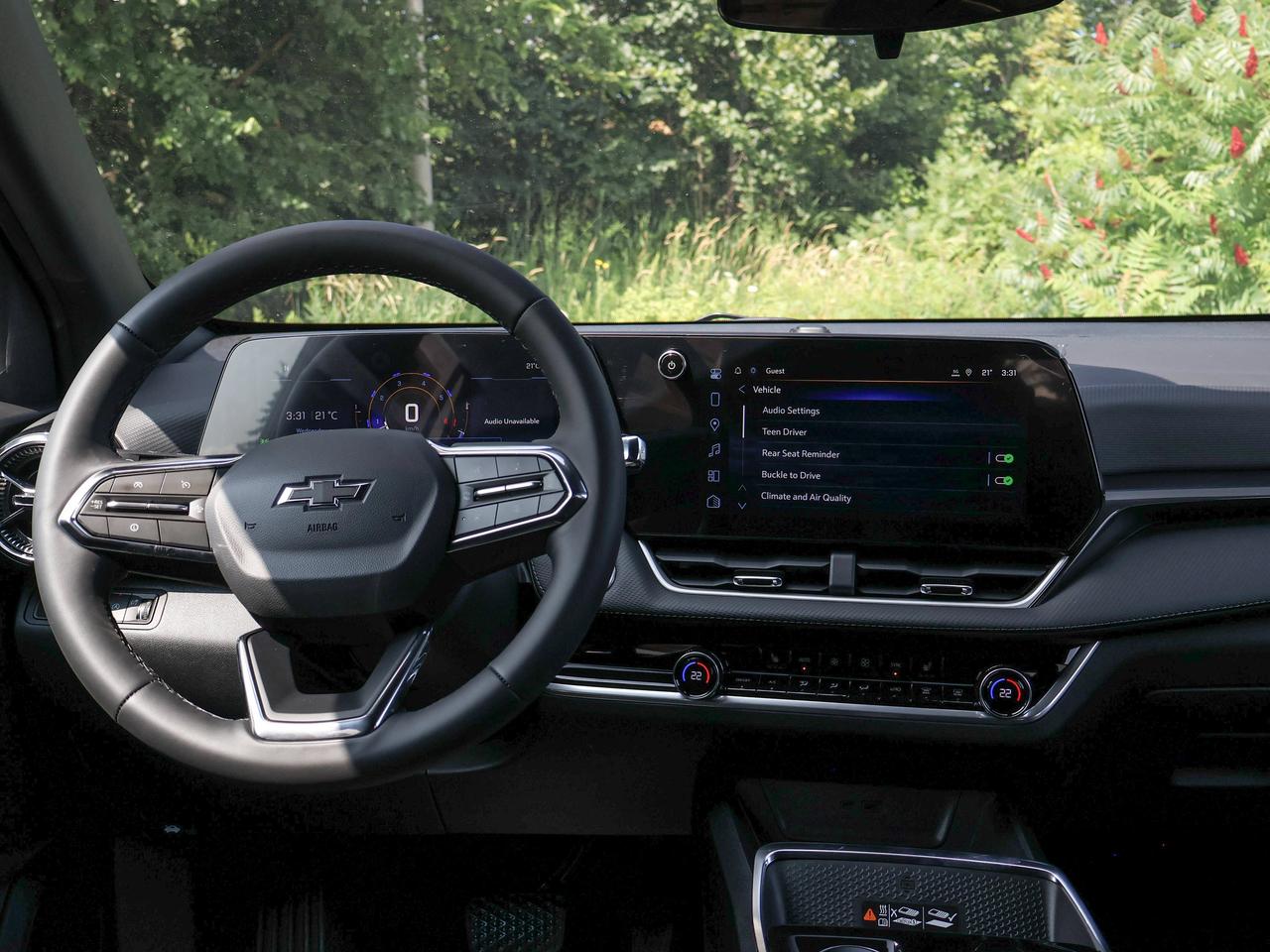 2027 Chevrolet Equinox AWD LT Photo