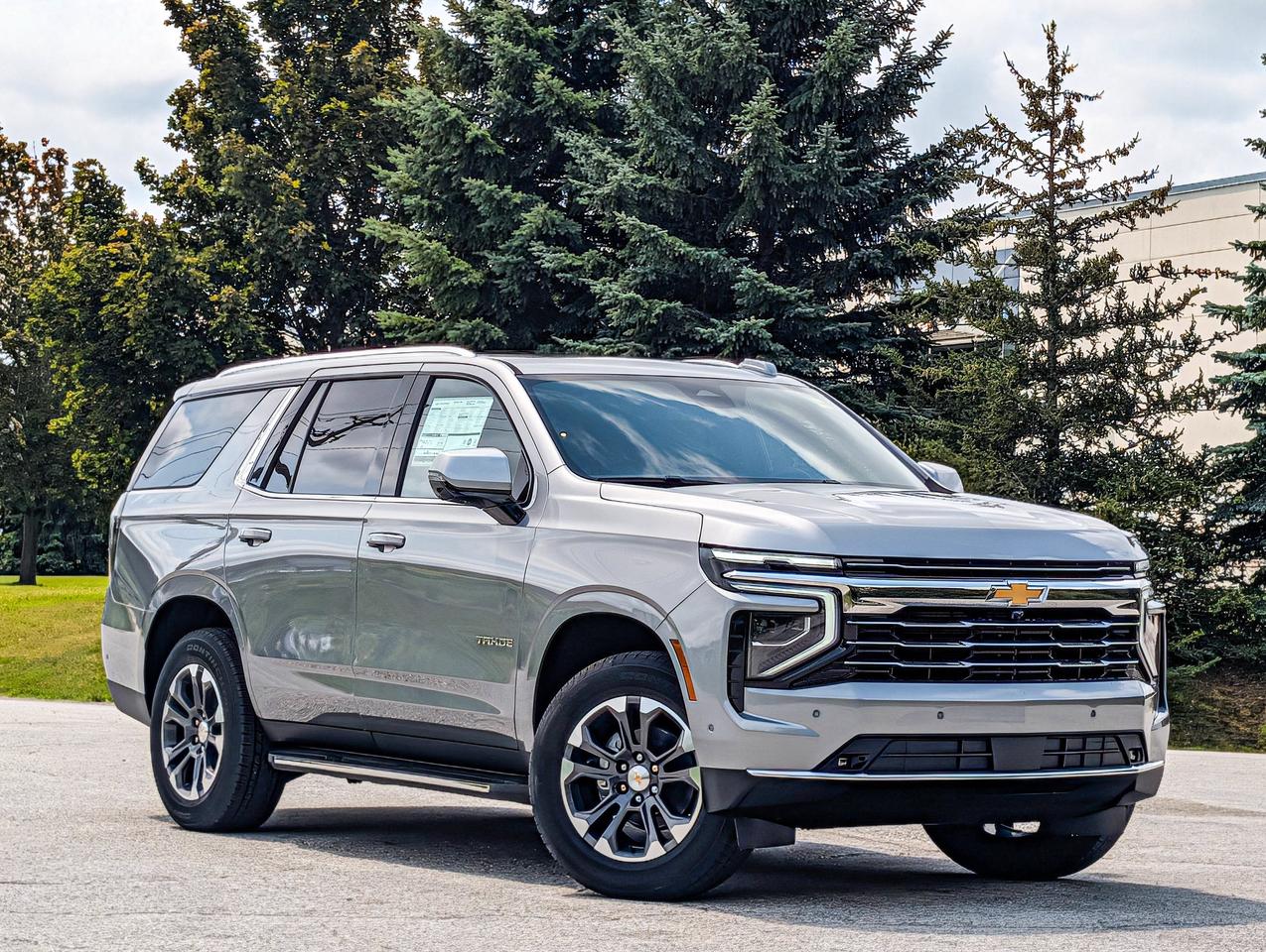 2026 Chevrolet Tahoe LT Photo5