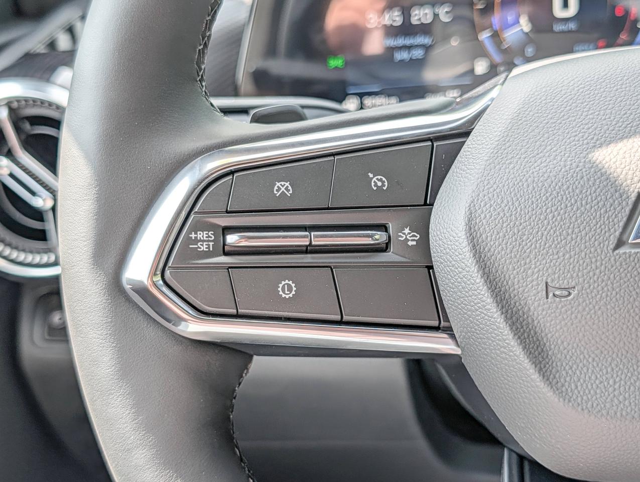2027 Chevrolet Equinox AWD LT Photo