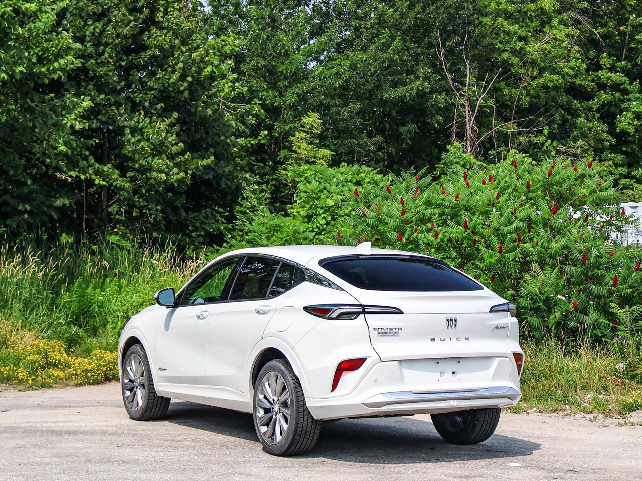 2024 Buick Envista Avenir Photo