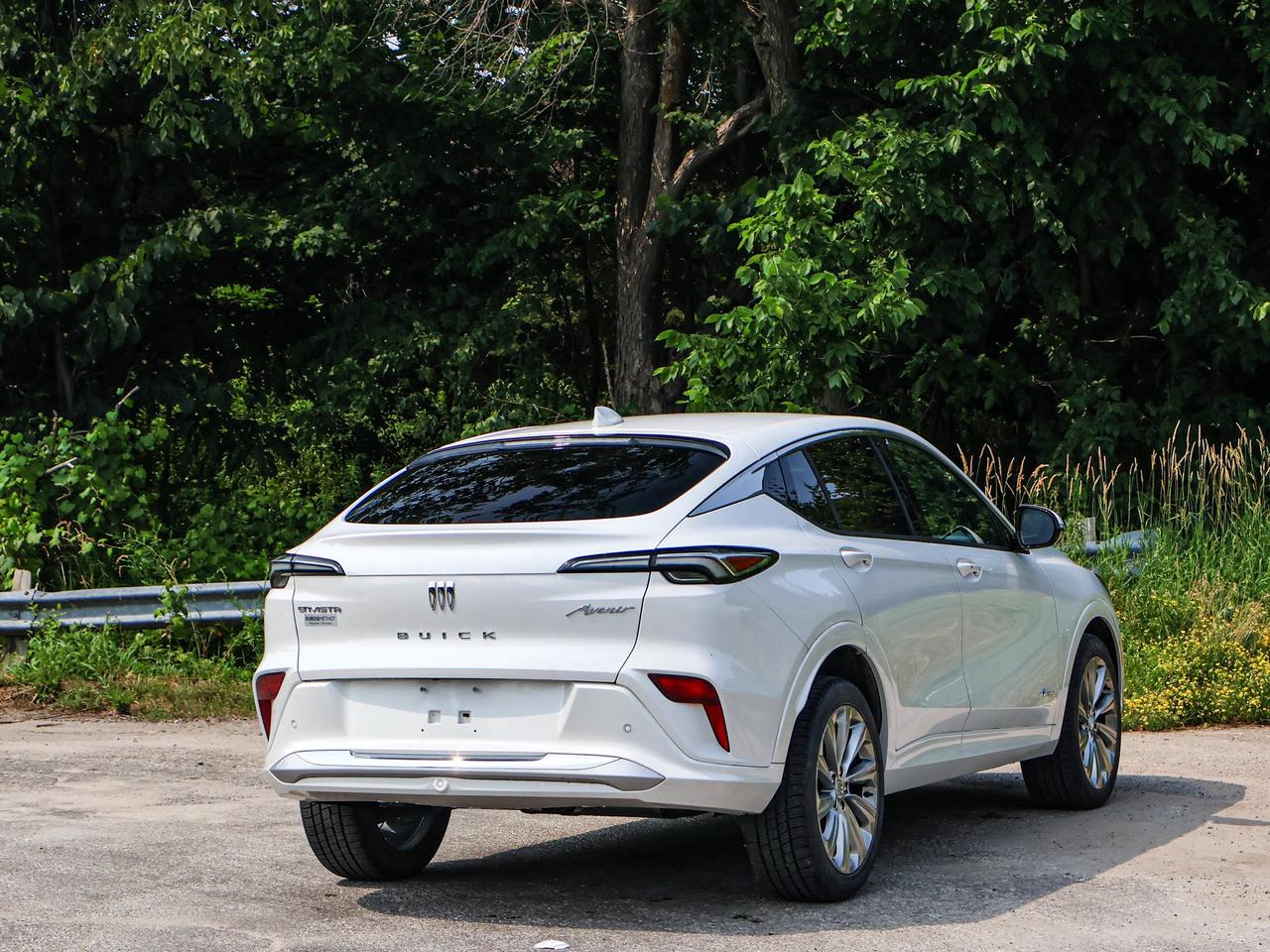 2024 Buick Envista Avenir Photo