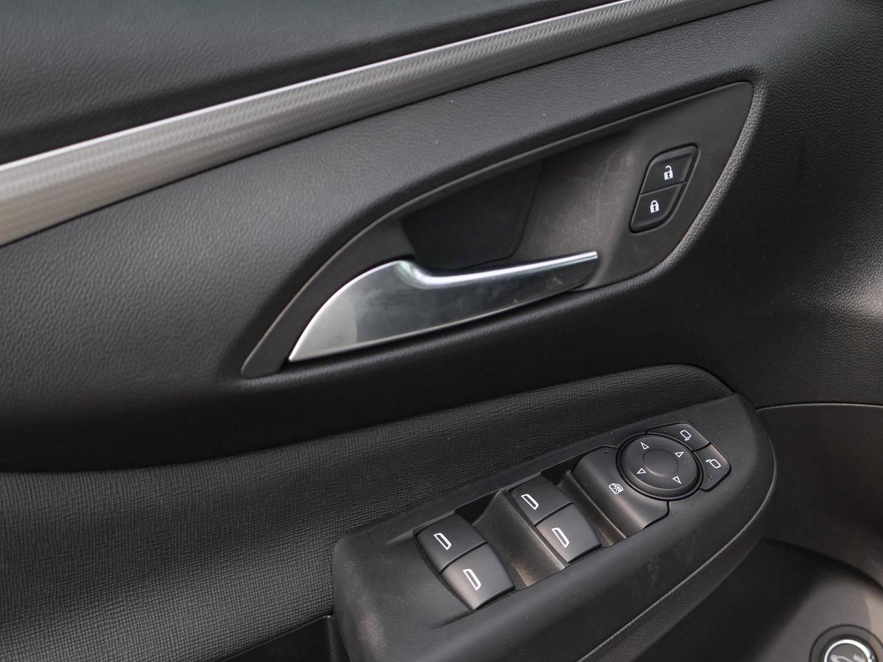 2024 Buick Envista Avenir Photo