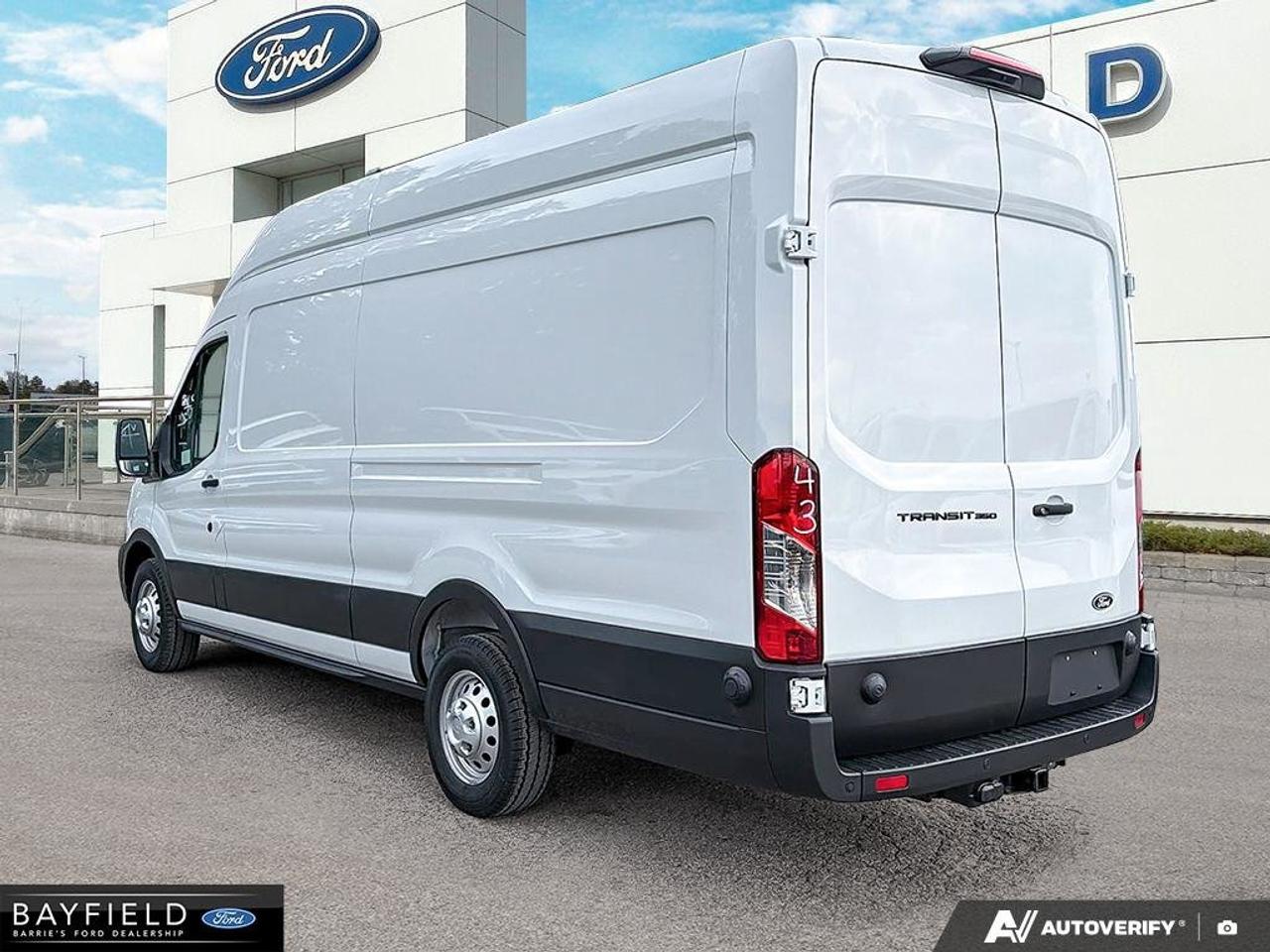 2026 Ford Transit Long 148 EL Photo