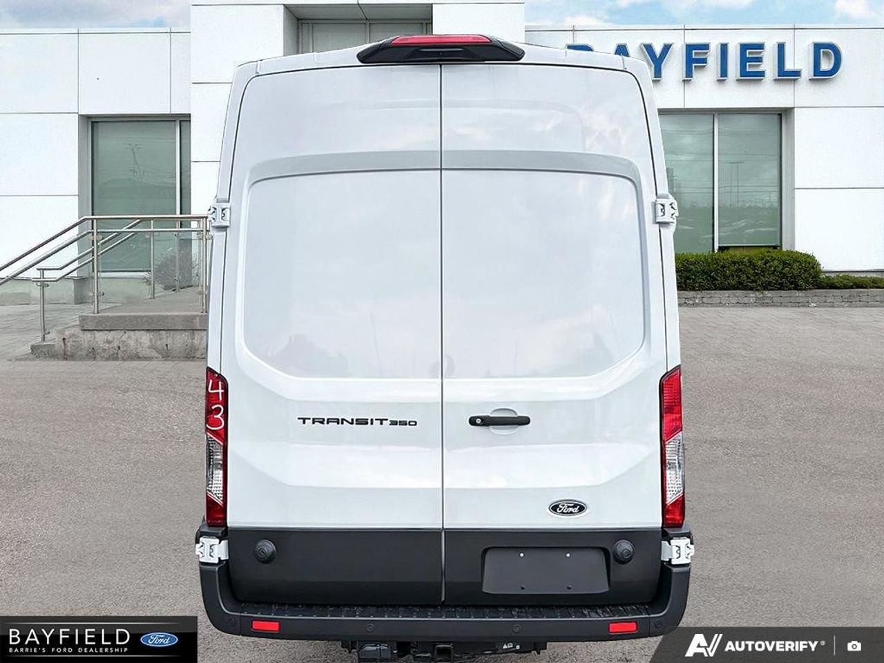 2026 Ford Transit Long 148 EL Photo