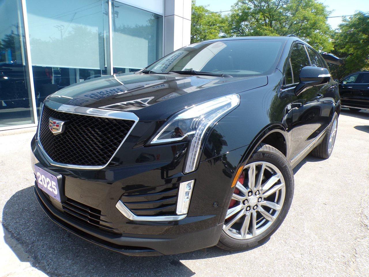 Used 2025 Cadillac XT5 AWD 4dr Sport for sale in Toronto, ON