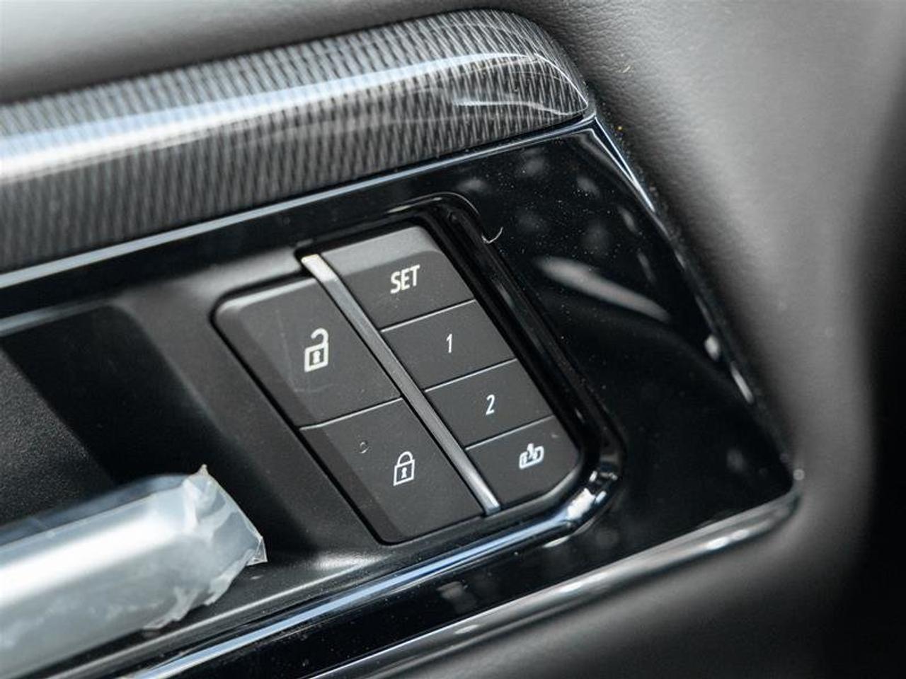 2026 GMC Yukon Elevation Photo