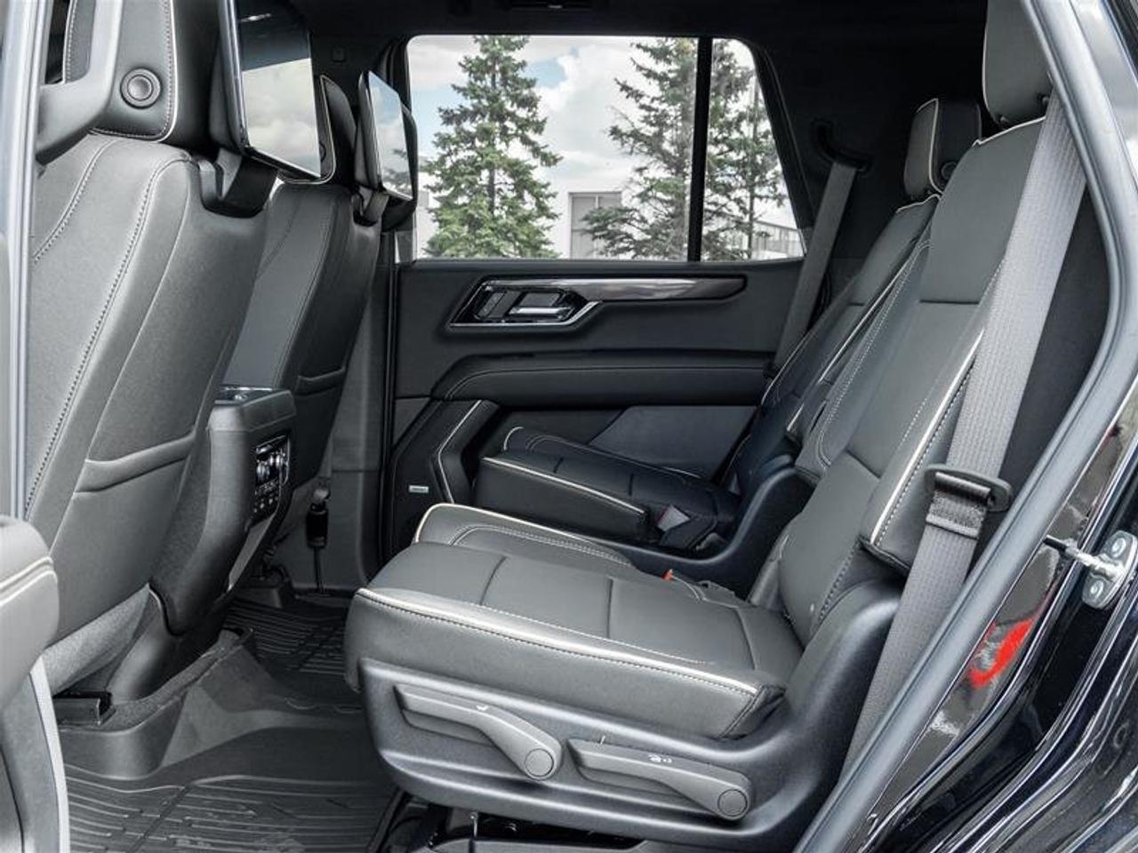 2026 GMC Yukon Elevation Photo