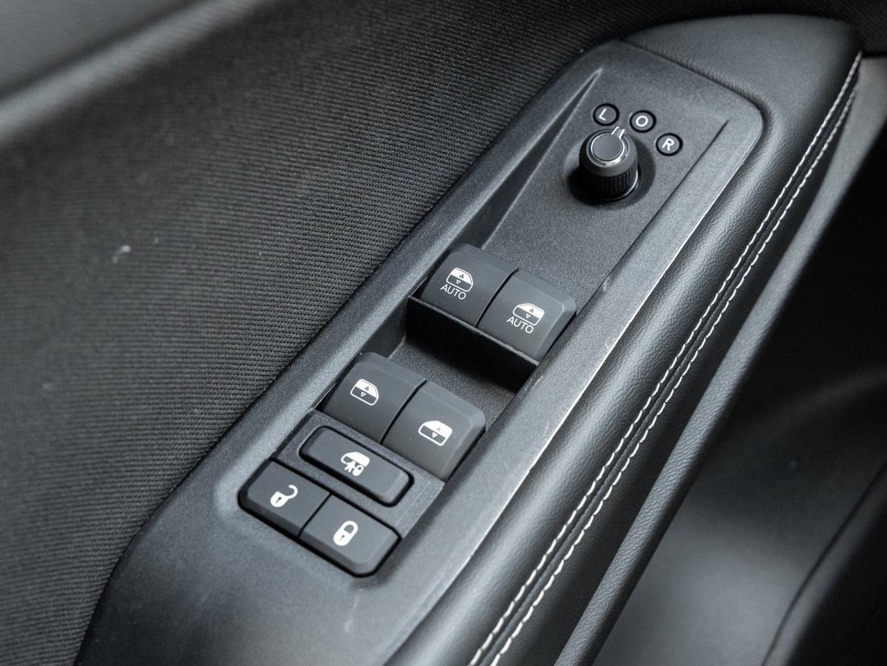 2026 Jeep Cherokee laredo Photo