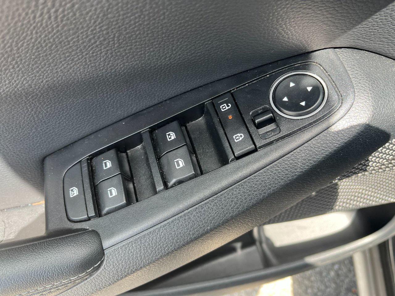 2025 Kia Seltos EX AWD Photo