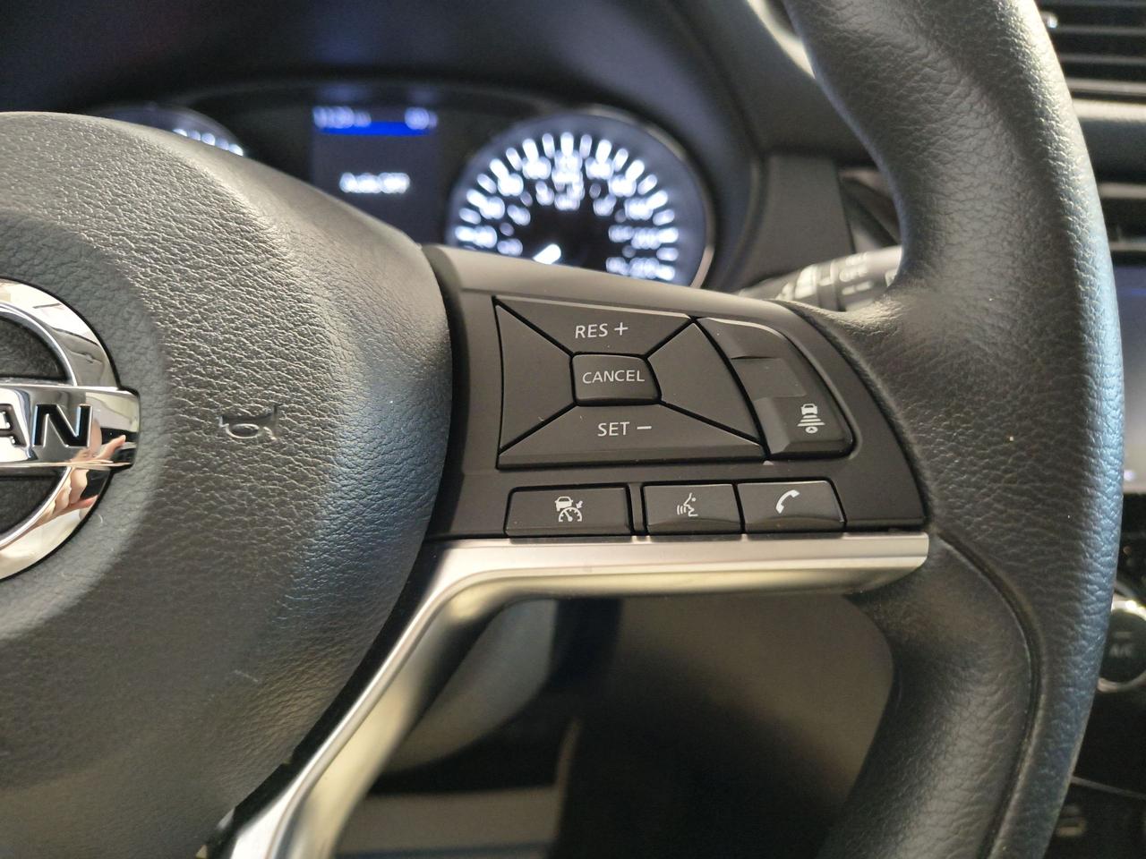 2019 Nissan Rogue S Photo0
