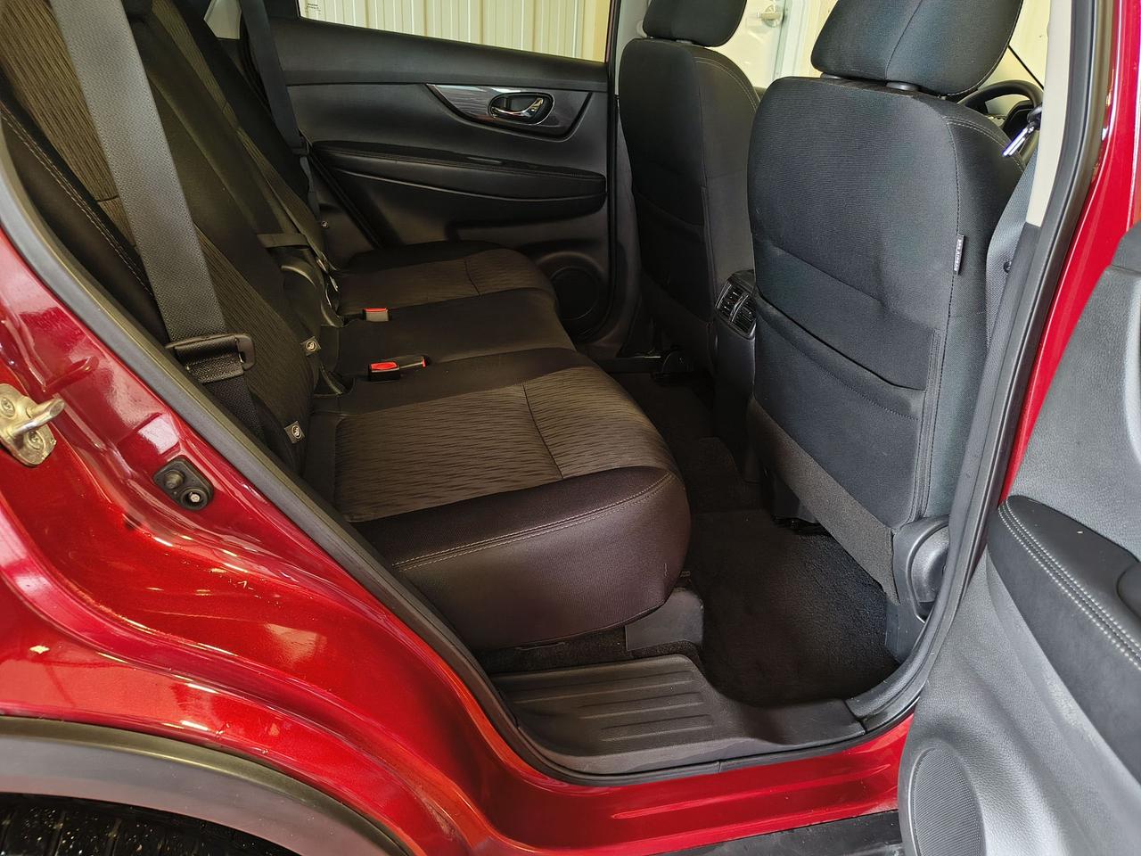 2019 Nissan Rogue S Photo0