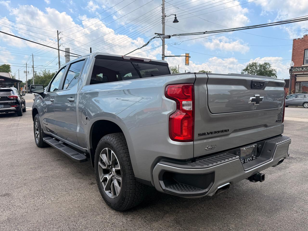 2024 Chevrolet Silverado 1500 RST Photo