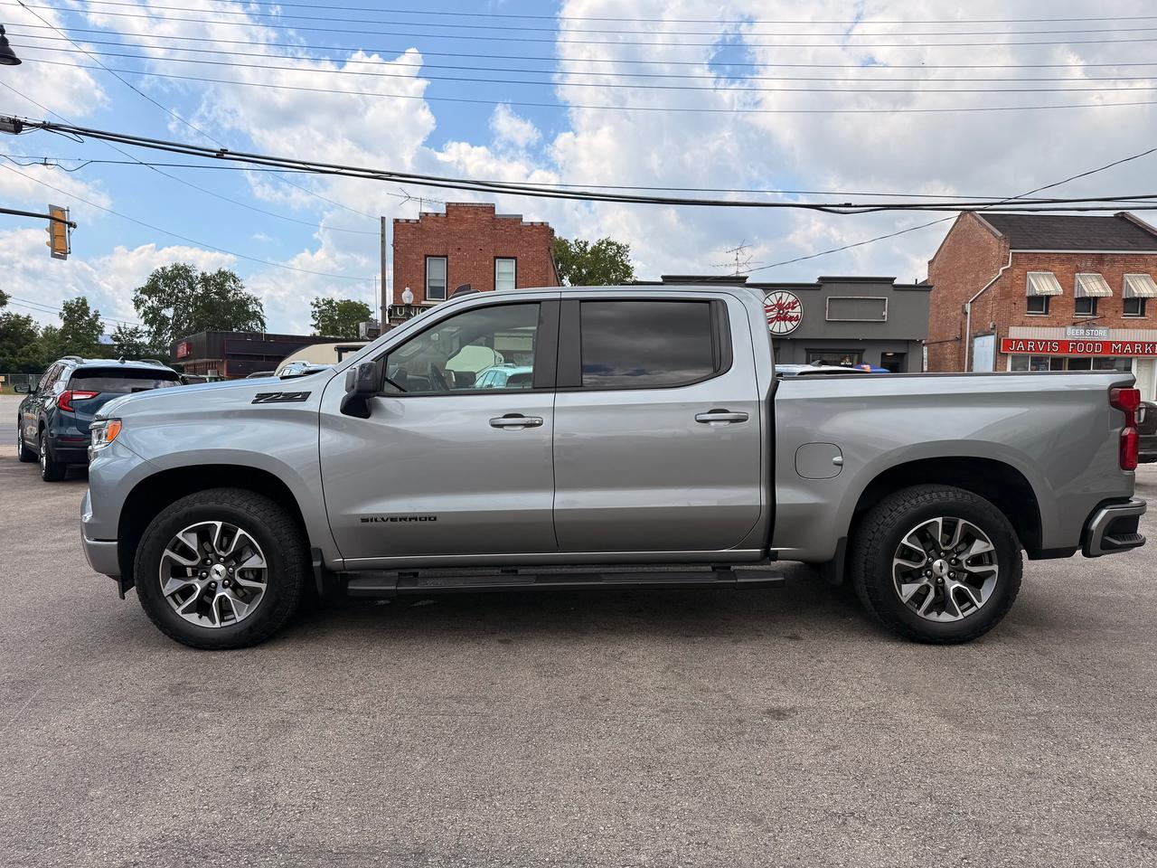 2024 Chevrolet Silverado 1500 RST Photo