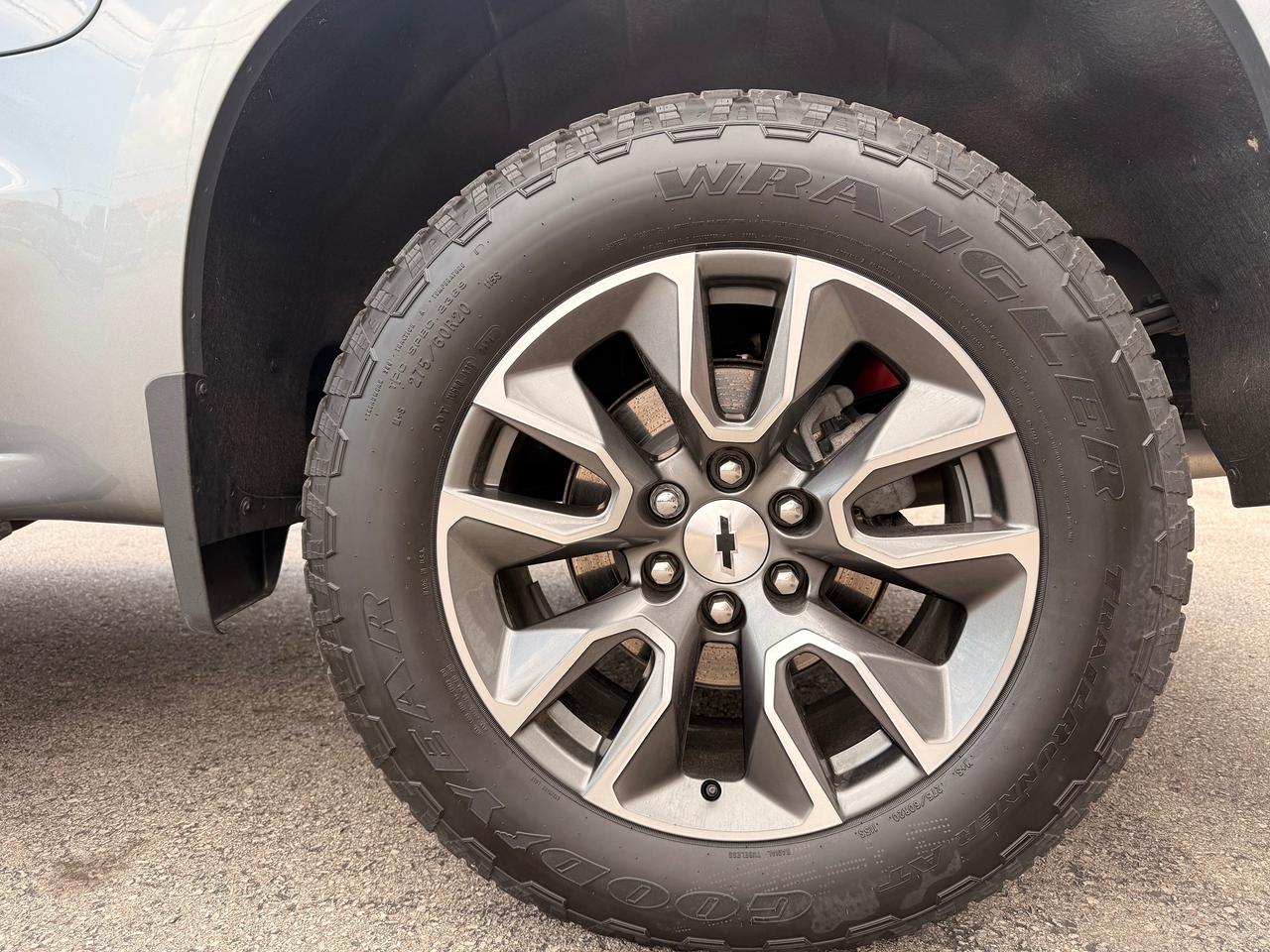 2024 Chevrolet Silverado 1500 RST Photo