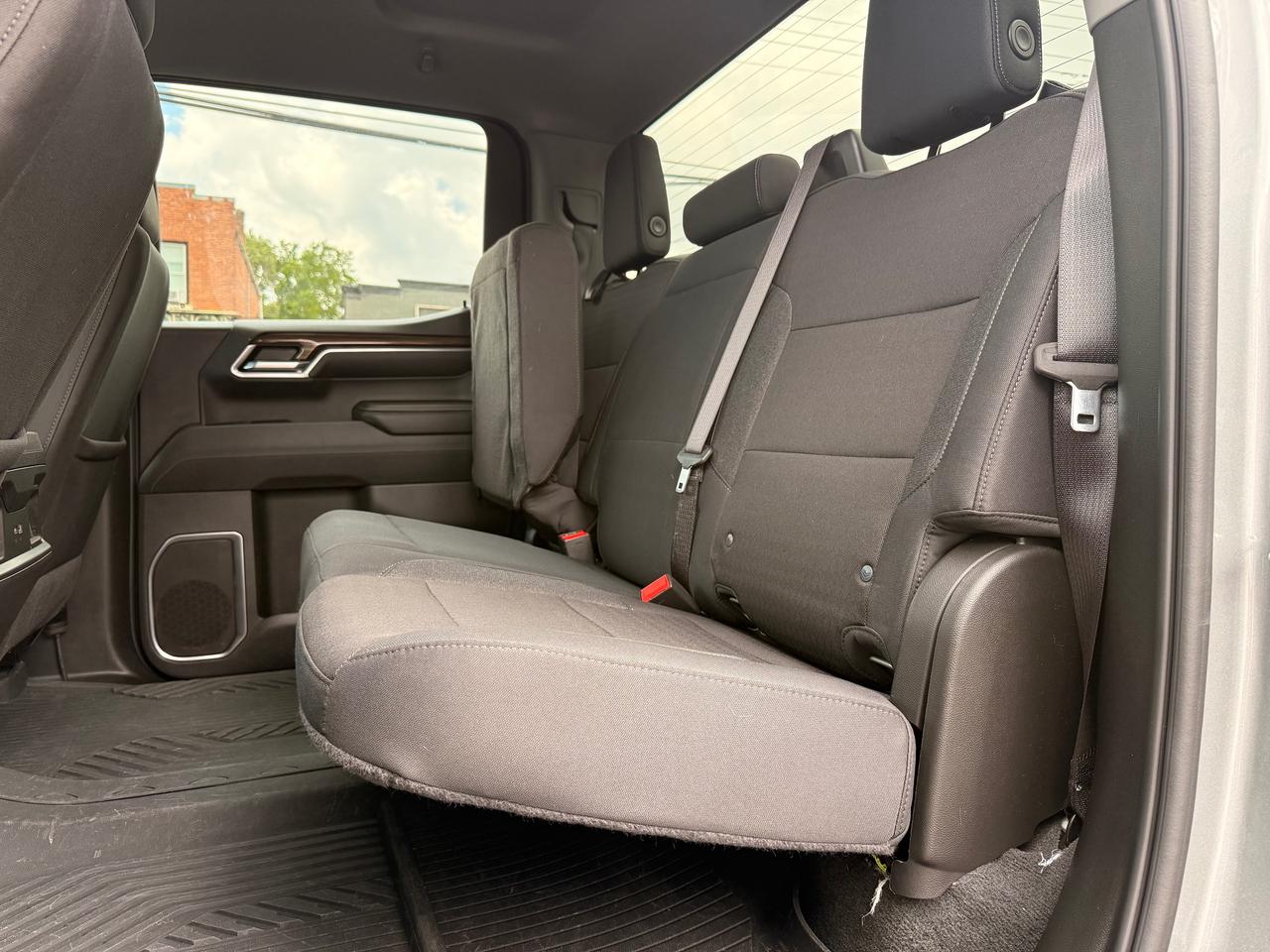 2024 Chevrolet Silverado 1500 RST Photo