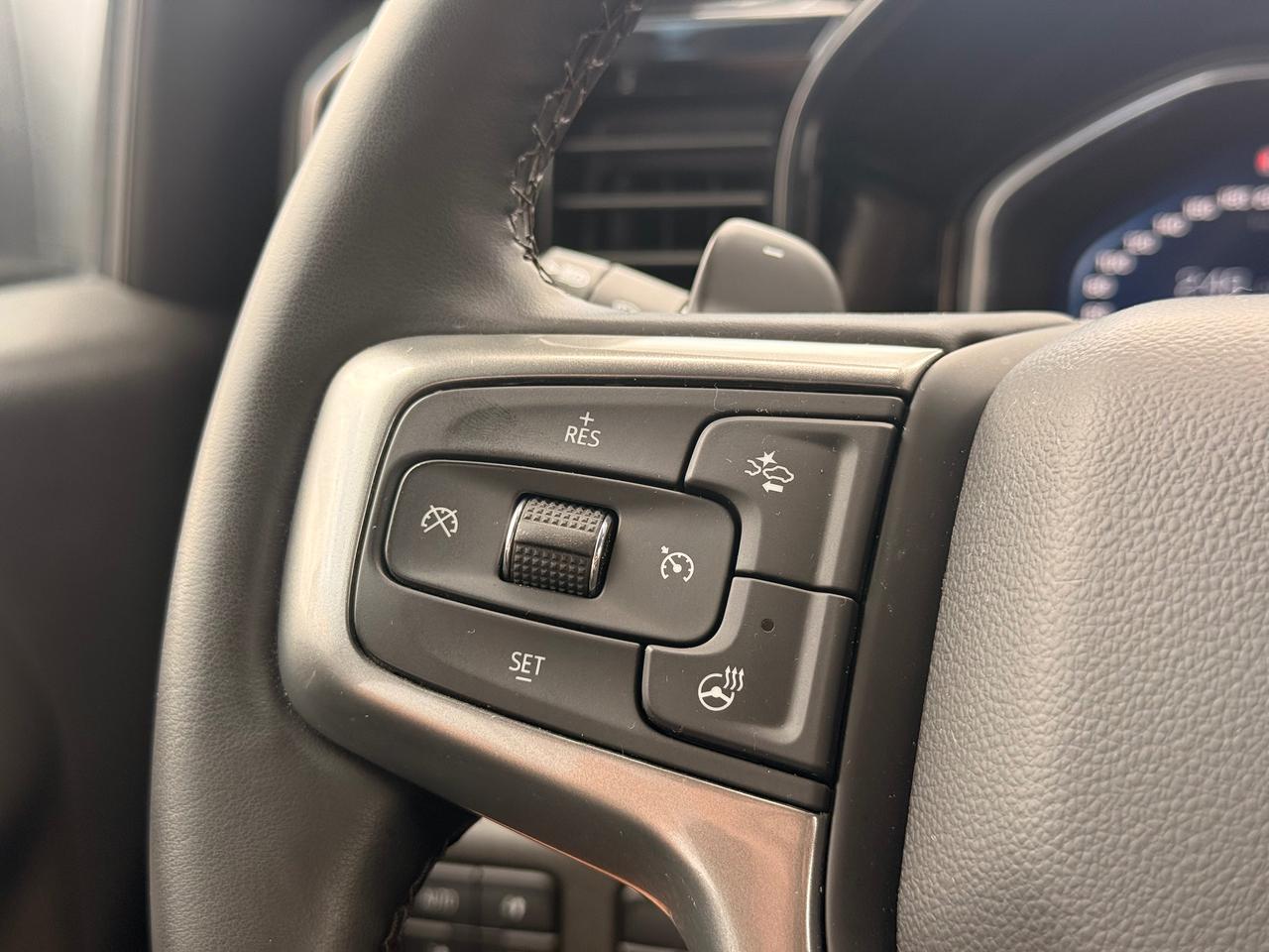 2024 Chevrolet Silverado 1500 RST Photo