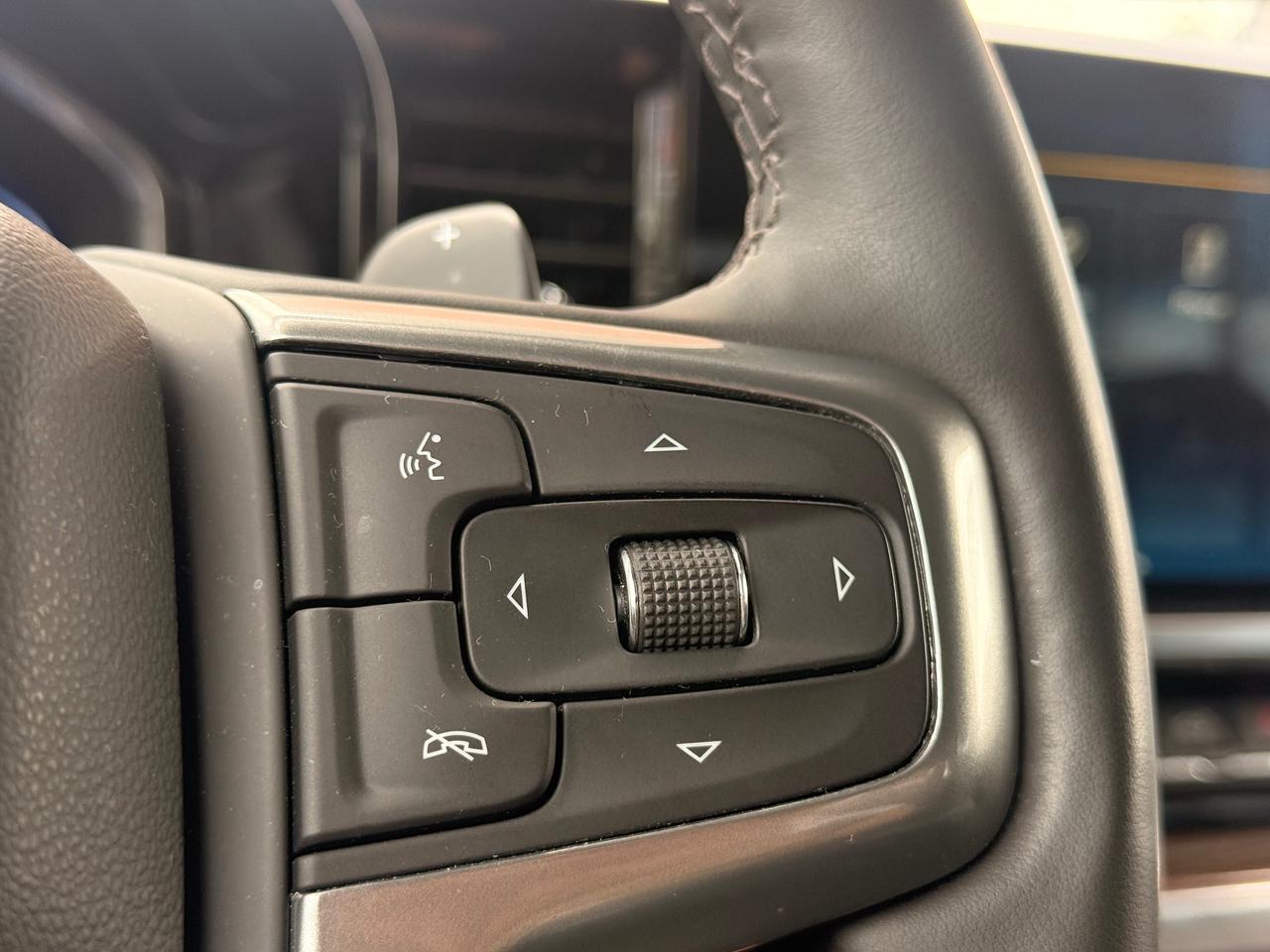 2024 Chevrolet Silverado 1500 RST Photo