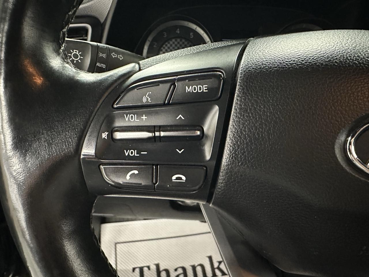 2019 Hyundai Veloster 2.0 GL Auto Photo33