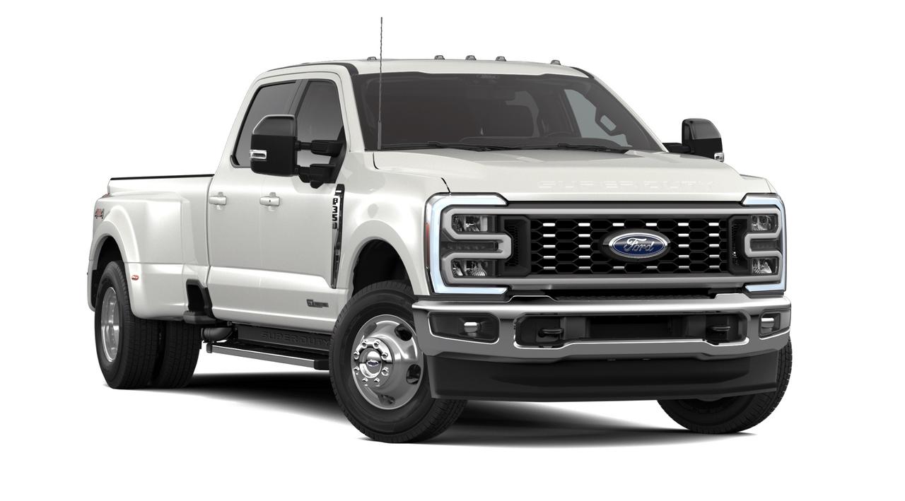 2026 Ford F-350 Lariat Crew Cab Dually 4x4 Photo3