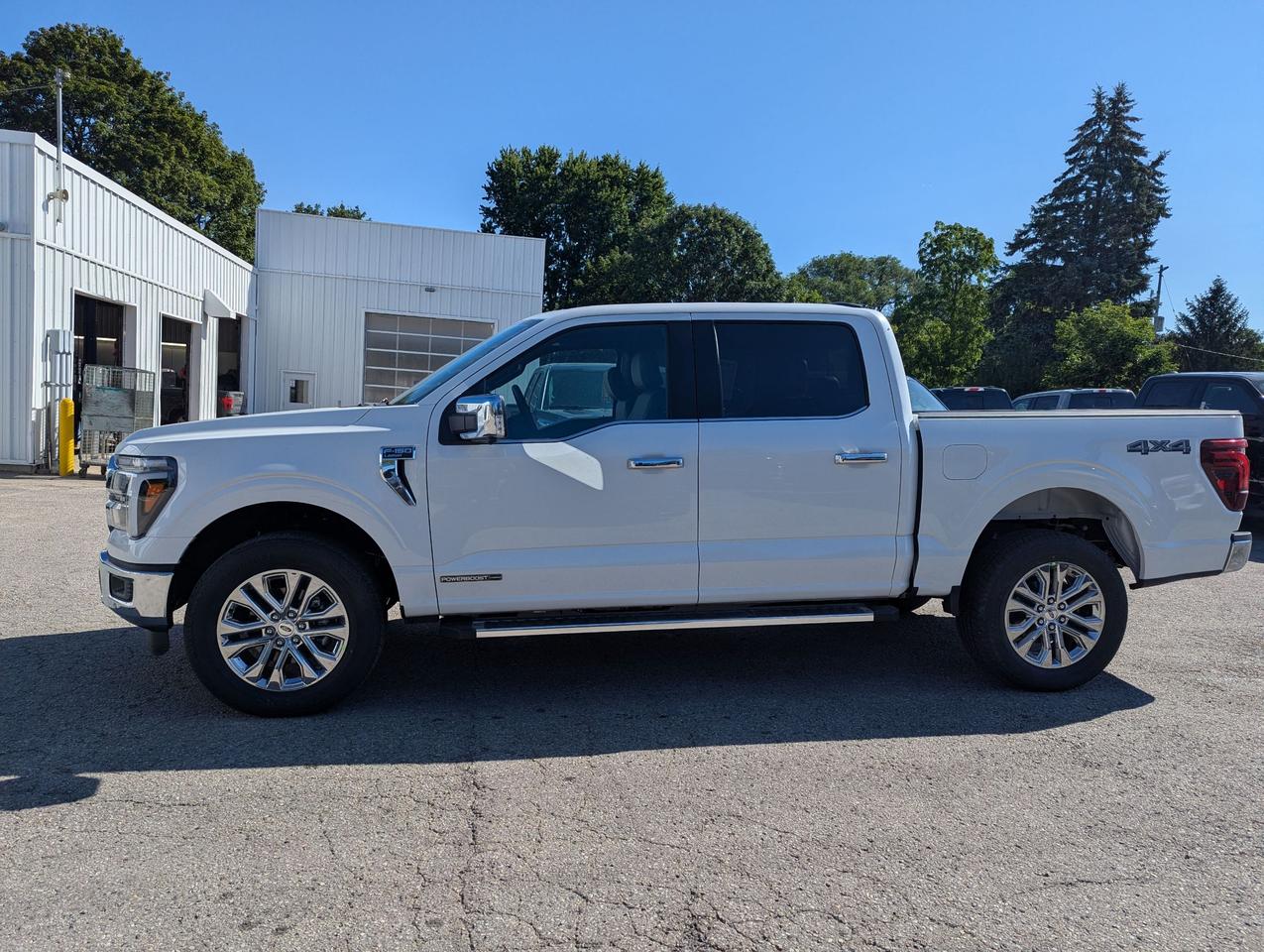 2026 Ford F-150 Lariat Supercrew Hybrid 501A 4x4 Photo2