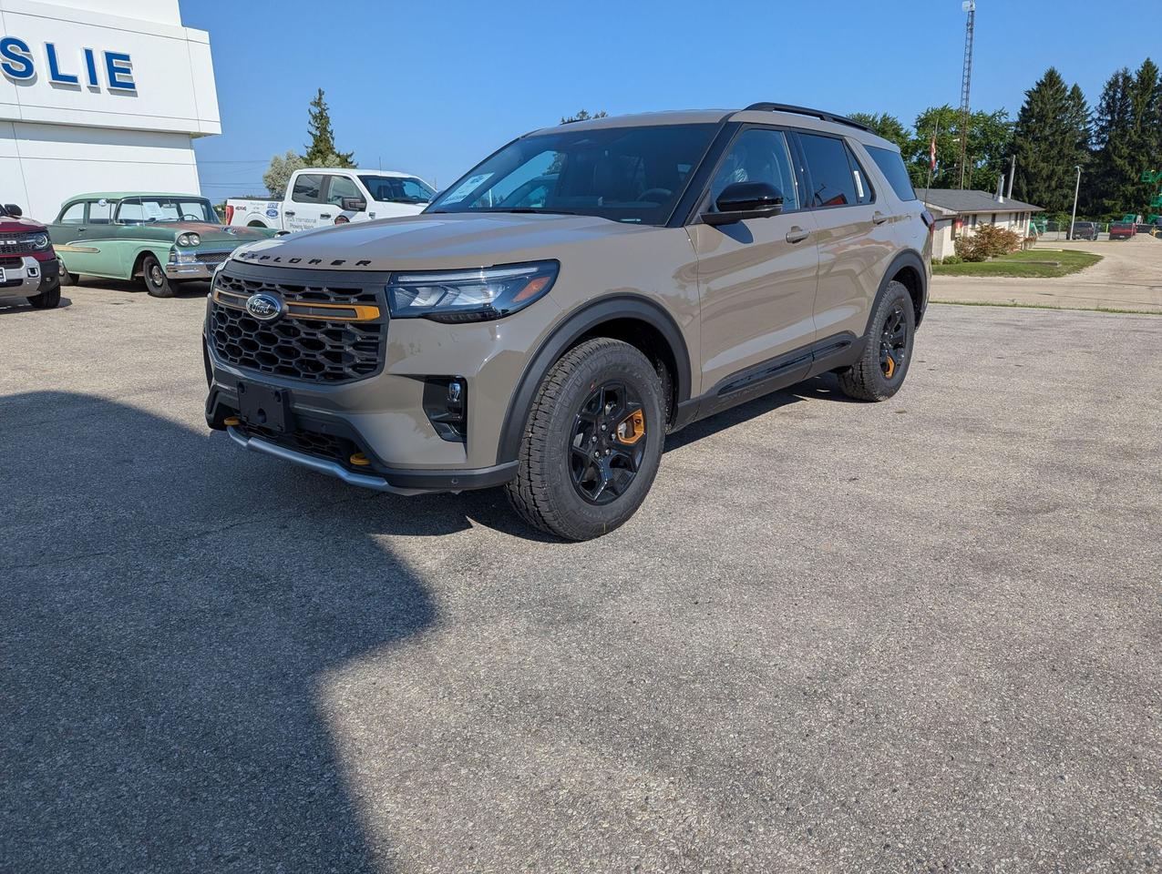 2026 Ford Explorer Tremor 4WD Photo0