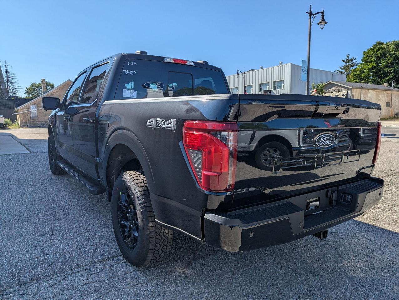 2026 Ford F-150 XLT SuperCrew 302A 4x4 Photo3