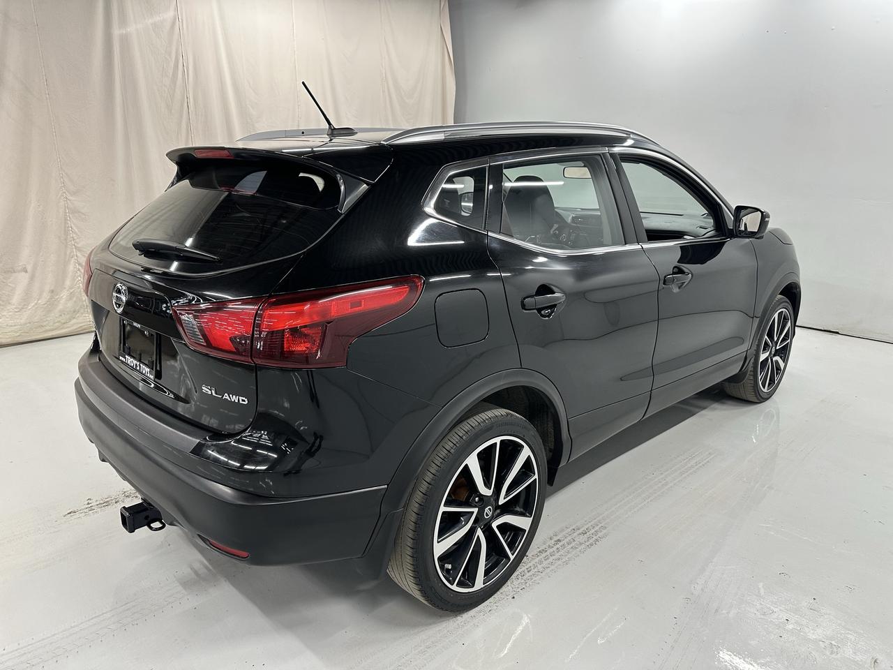 Used 2018 Nissan Qashqai AWD SL CVT for sale in Guelph, ON