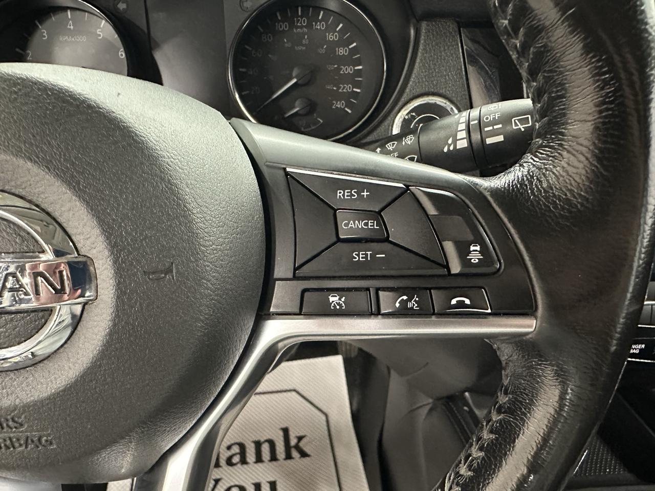 2018 Nissan Qashqai AWD SL CVT Photo34