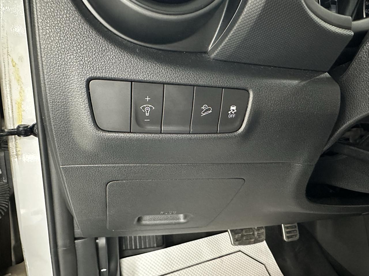 2022 Hyundai KONA 1.6T N Line AWD w/Two-Tone Roof Photo10