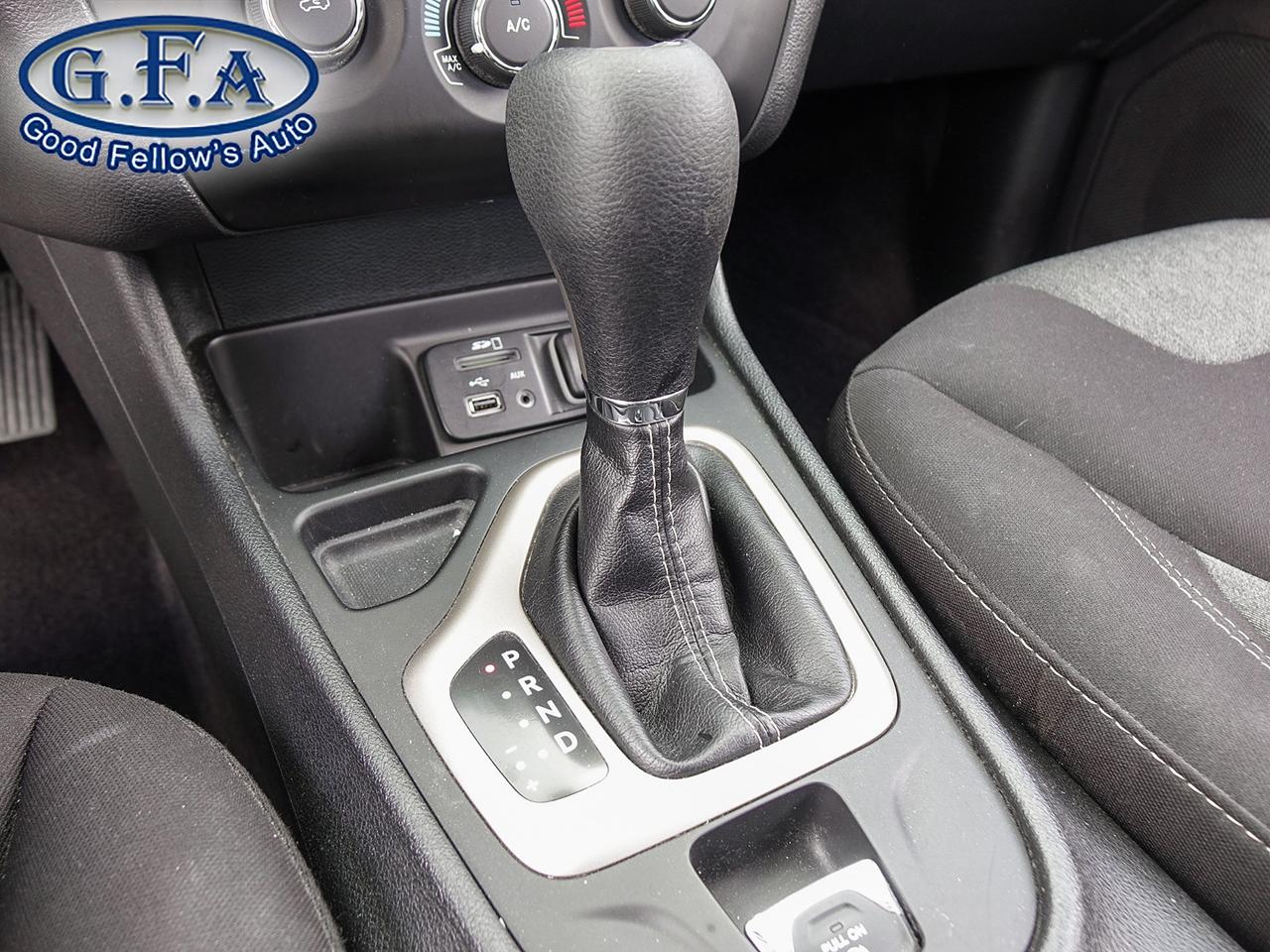 2018 Jeep Cherokee SPORT MODEL, FWD, BLUETOOTH Photo33