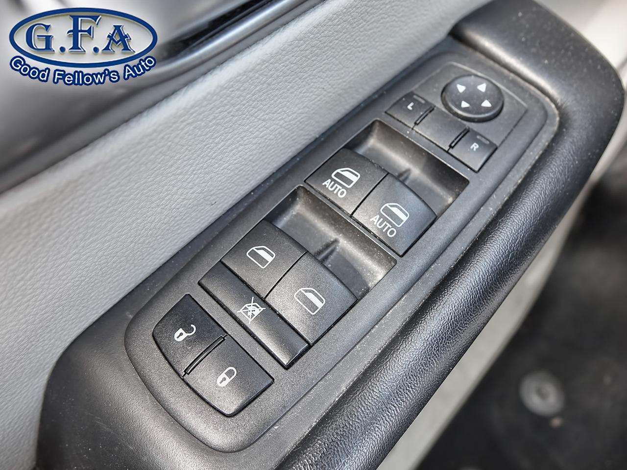 2022 Chrysler Pacifica TOURING L MODEL, AWD, 7 PASSENGER, LEATHER SEATS, Photo40