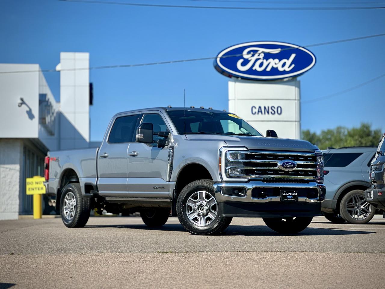 2024 Ford F-250 Lariat 4X4 SuperCrew Photo0