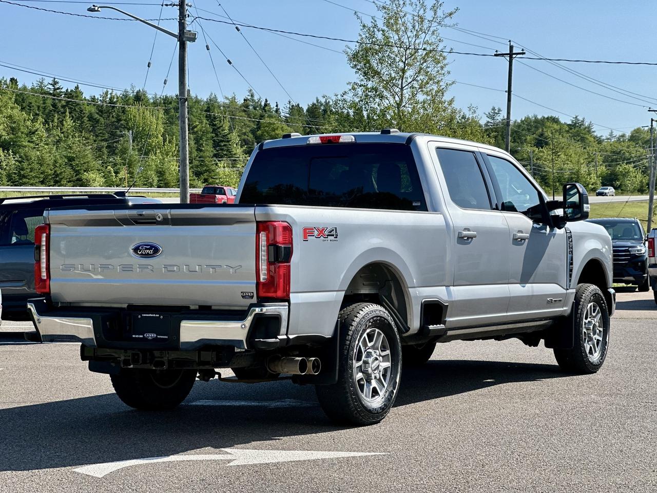 2024 Ford F-250 Lariat 4X4 SuperCrew Photo4