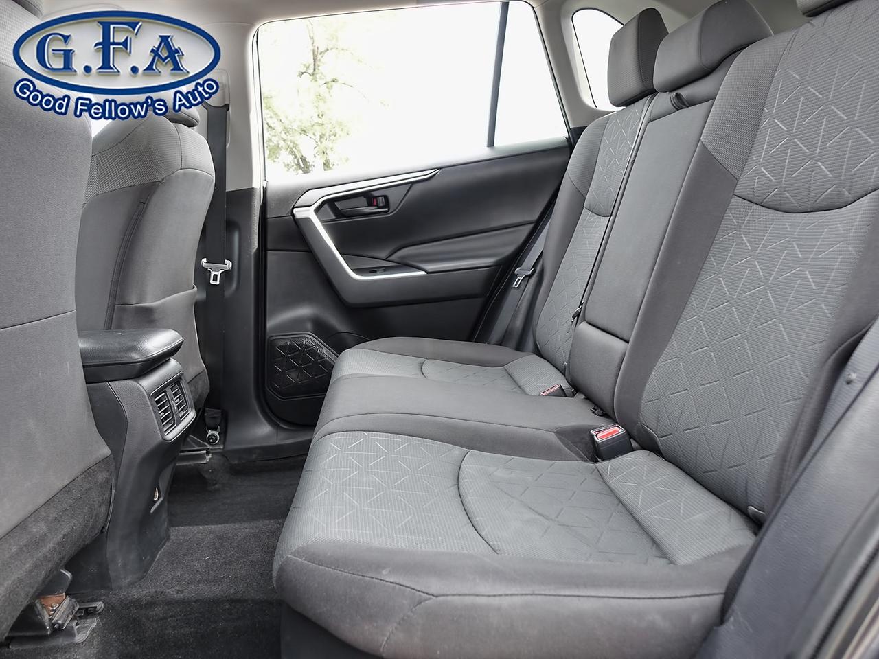 2020 Toyota RAV4 LE MODEL, HYBRID, REARVIEW CAMERA, BLIND SPOT ASSI Photo8