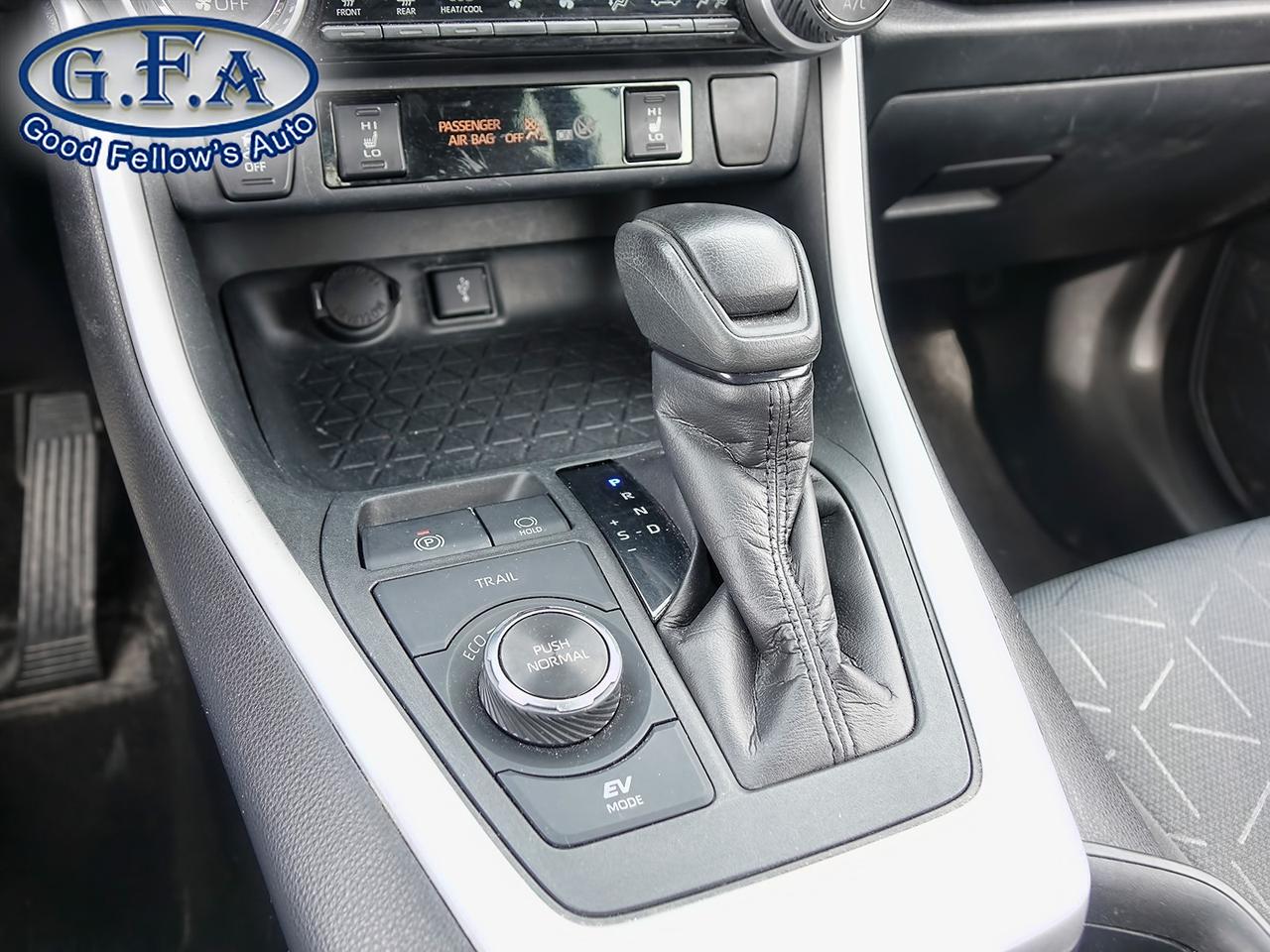2020 Toyota RAV4 LE MODEL, HYBRID, REARVIEW CAMERA, BLIND SPOT ASSI Photo36