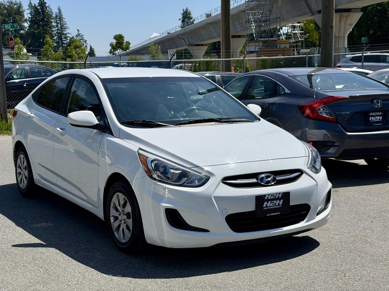 2016 Hyundai Accent FINANCING AVAILABLE Photo3