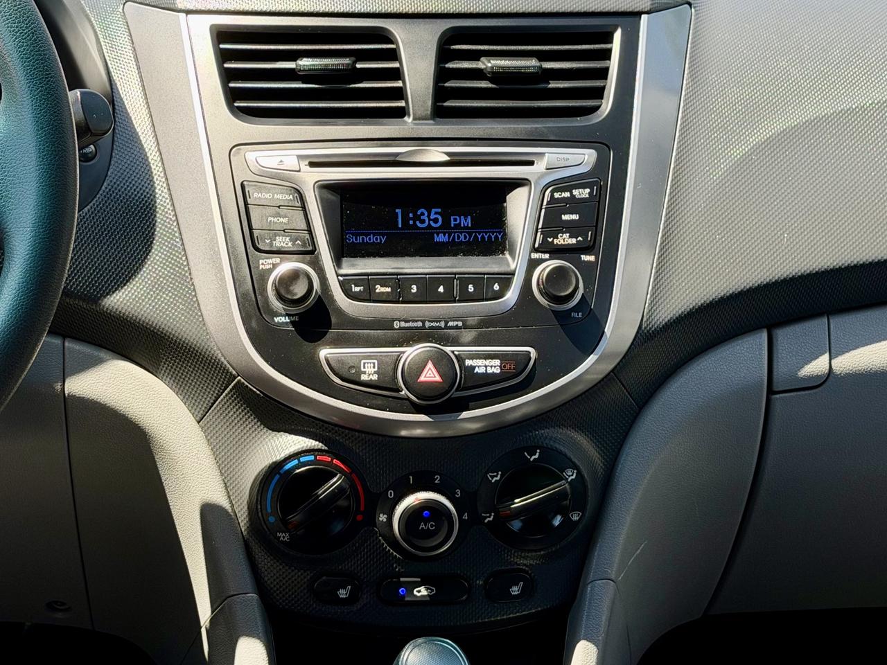 2016 Hyundai Accent FINANCING AVAILABLE Photo13