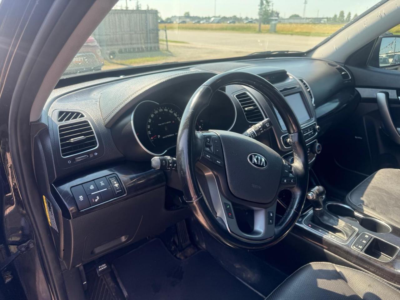2015 Kia Sorento SX, WELL MAINTAINED, LOADED, WARRANTY, CERT Photo