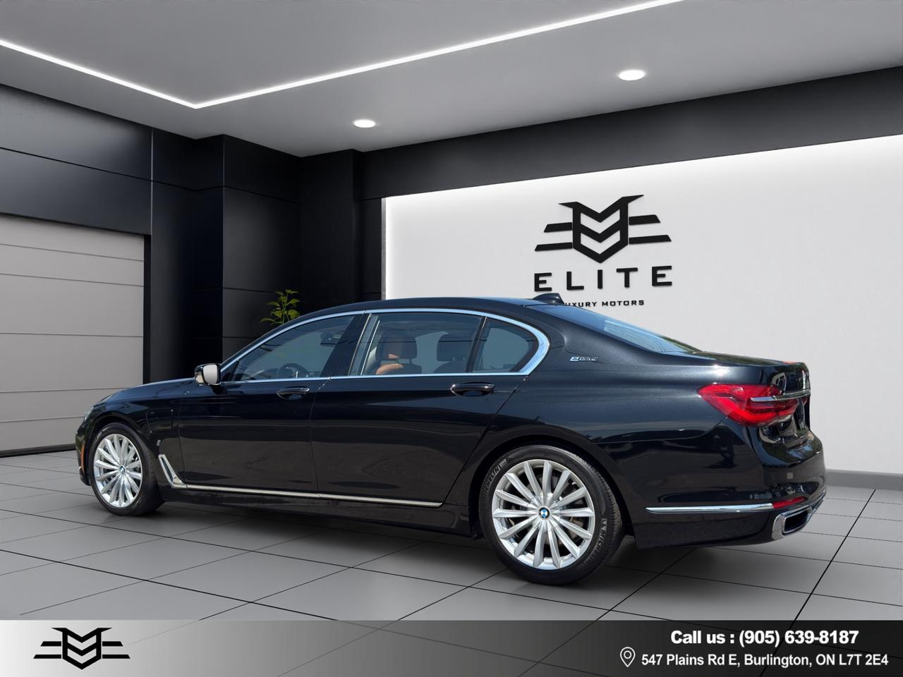 2017 BMW 7 Series 740Le XDrive AWD - Hybrid - Navi - Leather !! Photo