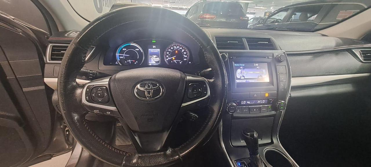 2017 Toyota Camry 4dr Sdn SE, 10 DEALER SERVICE RECORD Photo