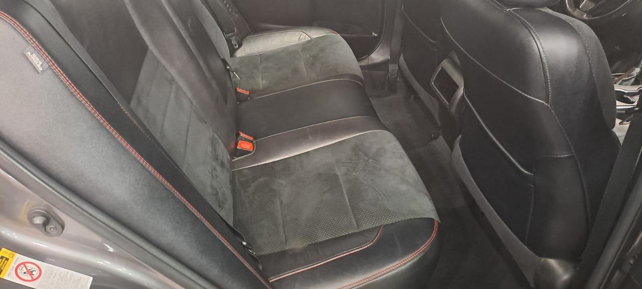 2017 Toyota Camry 4dr Sdn SE, 10 DEALER SERVICE RECORD Photo